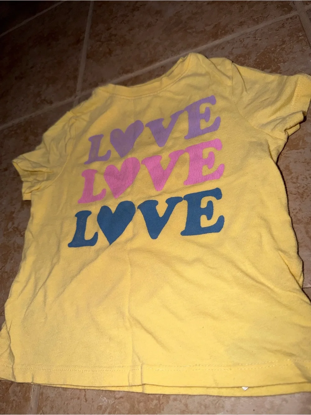 Kids Yellow 'LOVE' Graphic Tee - Bright Heart Print